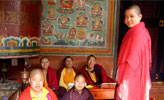 Nonnen in Bhutan